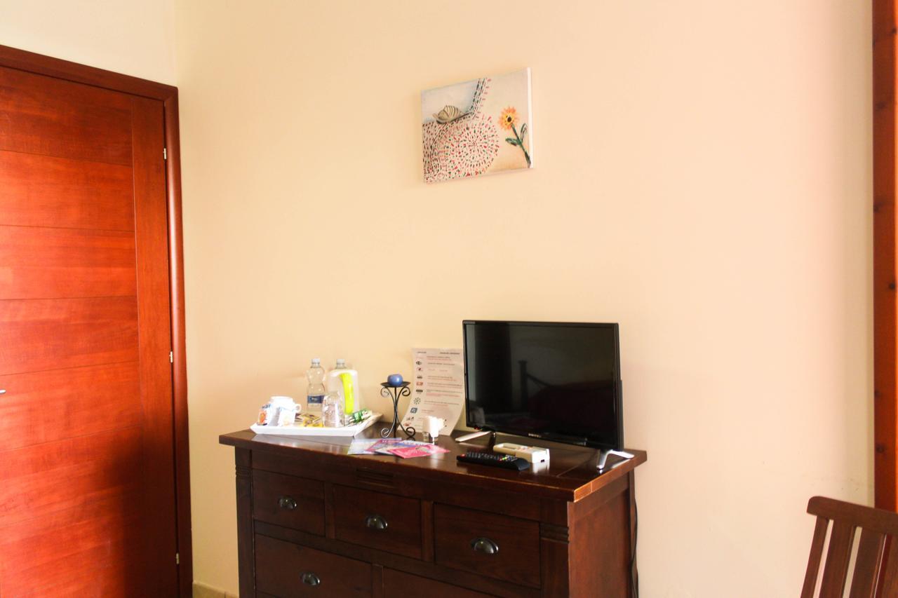 Sardaumpa B&B Quartu SantʼElena Exterior foto